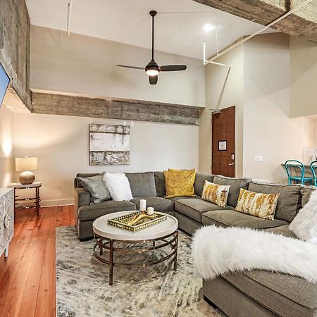 Upscale Condos And Penthouses Close To Canal And Bourbon St New Orleans Bagian luar foto