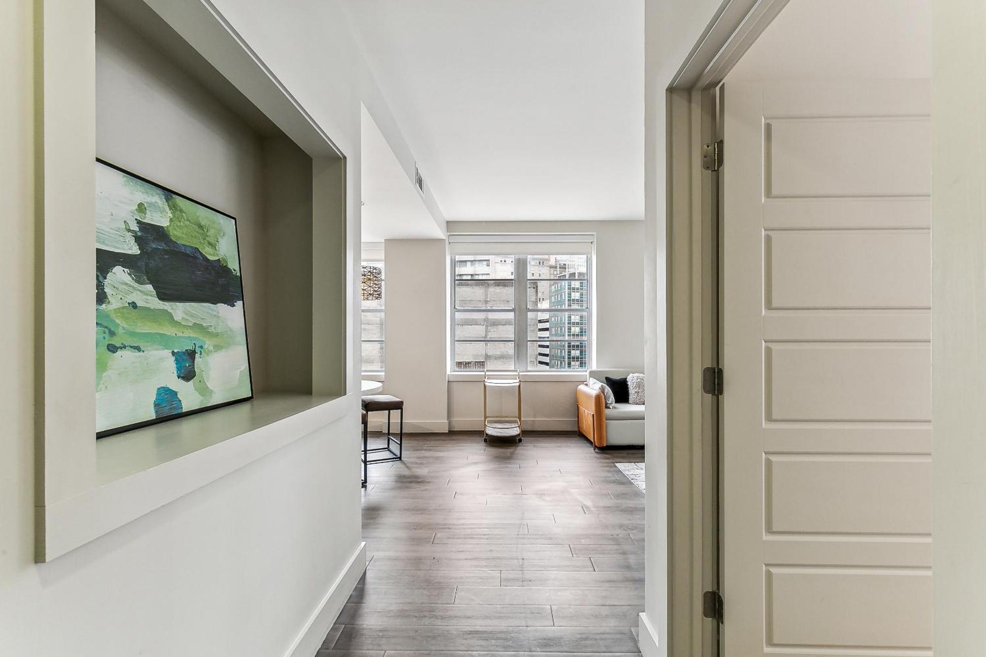 Upscale Condos And Penthouses Close To Canal And Bourbon St New Orleans Bagian luar foto