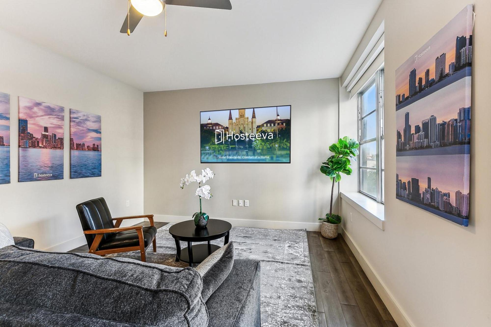 Upscale Condos And Penthouses Close To Canal And Bourbon St New Orleans Bagian luar foto