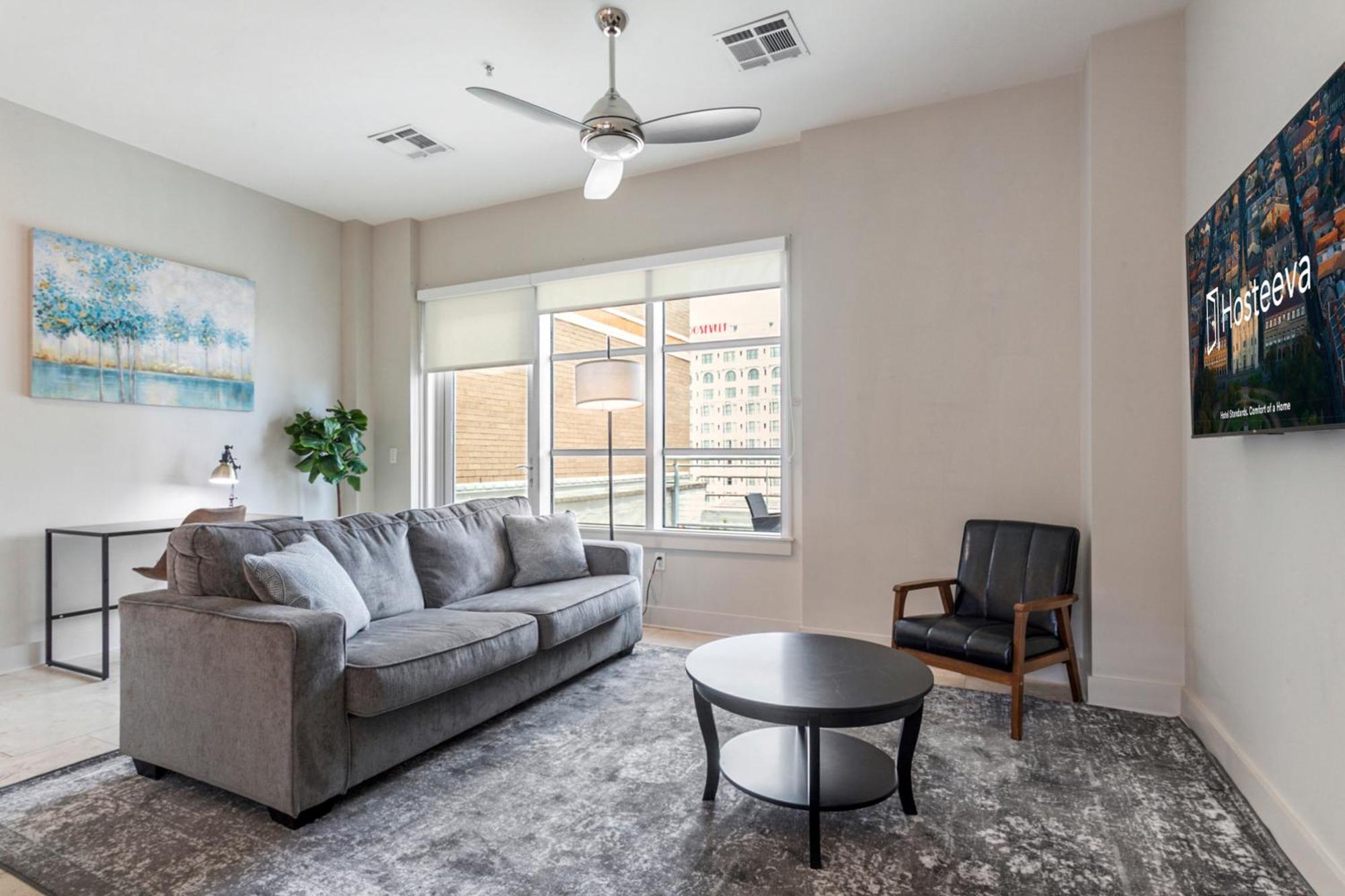 Upscale Condos And Penthouses Close To Canal And Bourbon St New Orleans Bagian luar foto